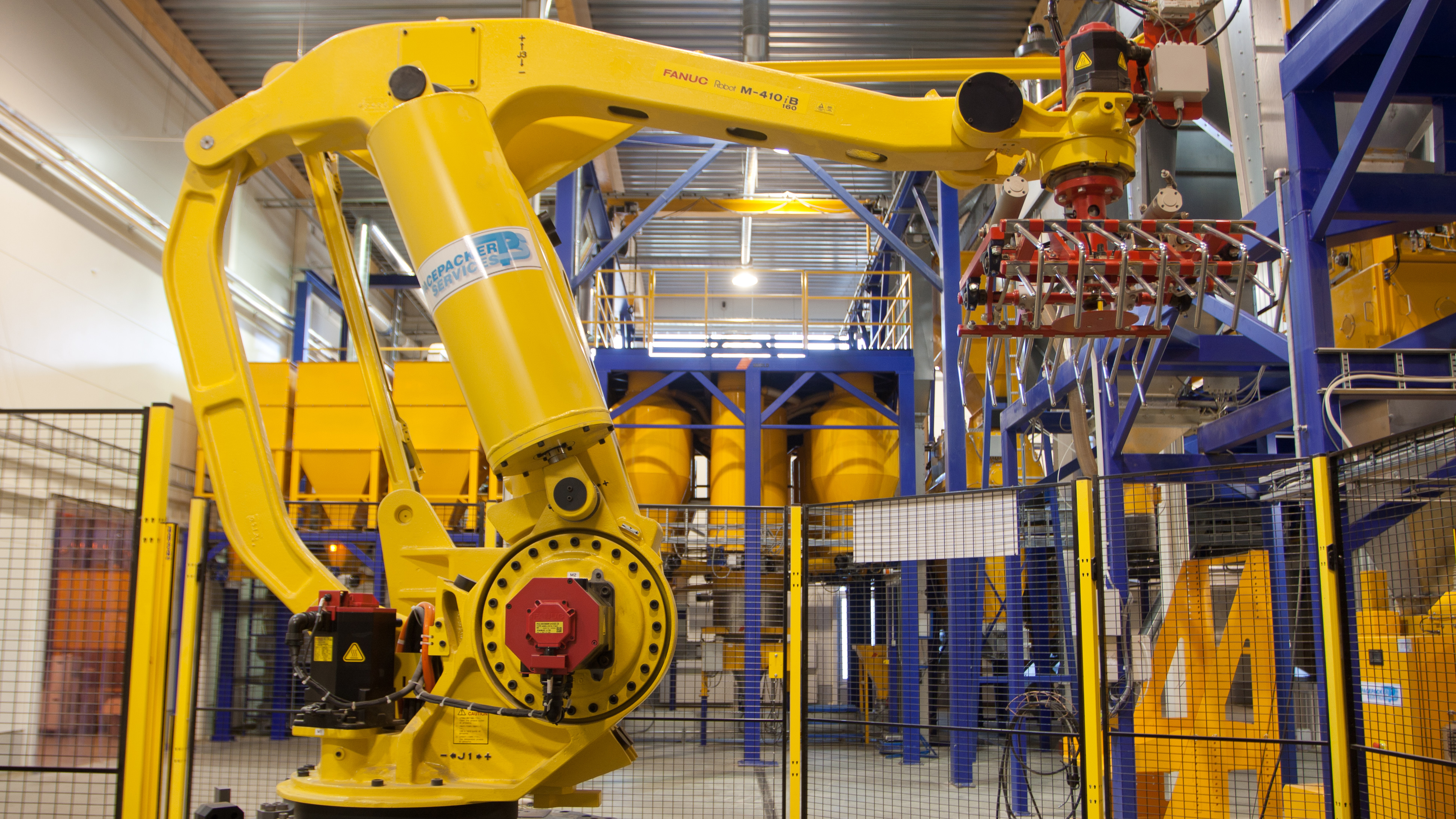 SKIOLD palletizing system in feed mill 