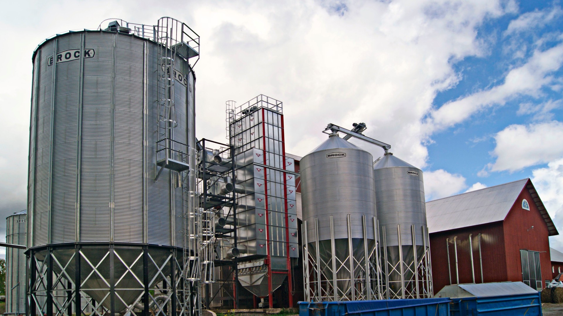 SKIOLD Feed Mill for Poultry Feed | Helgstrand Sweden